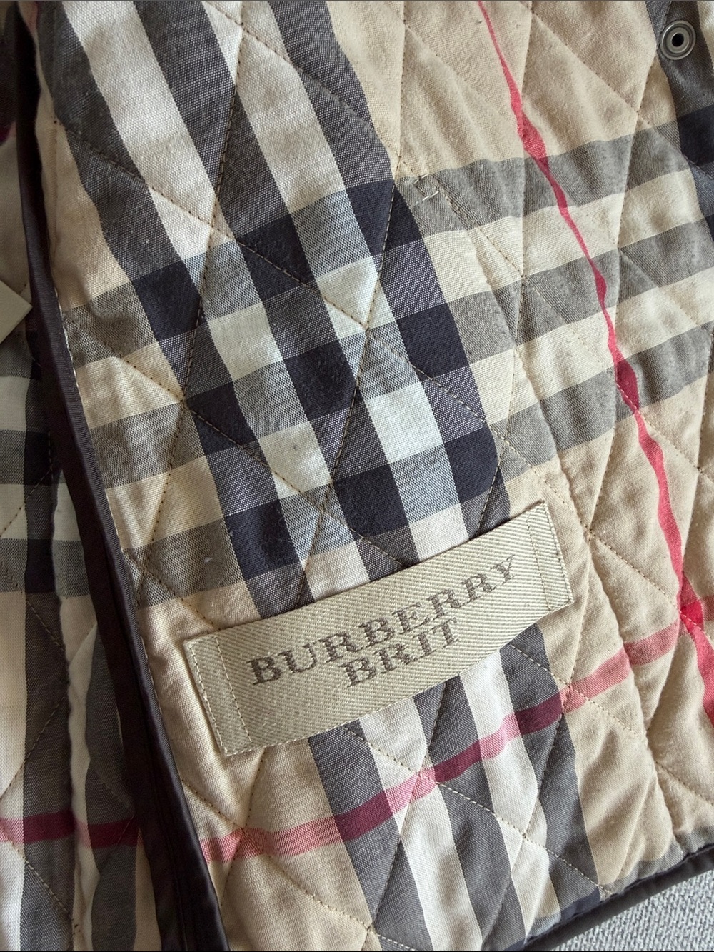 Burberry Quilted Puffer Jacket in Brown with Signature Check Cuff - Picture 6 of 10